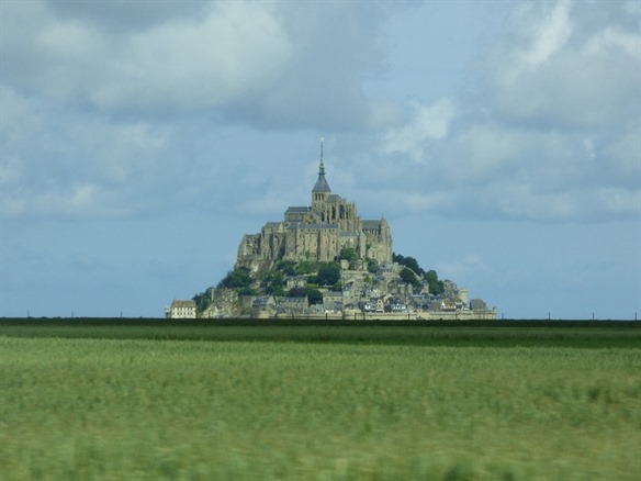 Mont-Saint-Michel (about 1½ hrs)  -  95 km